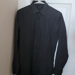 Apt9 Slim Fit men's dress shirt